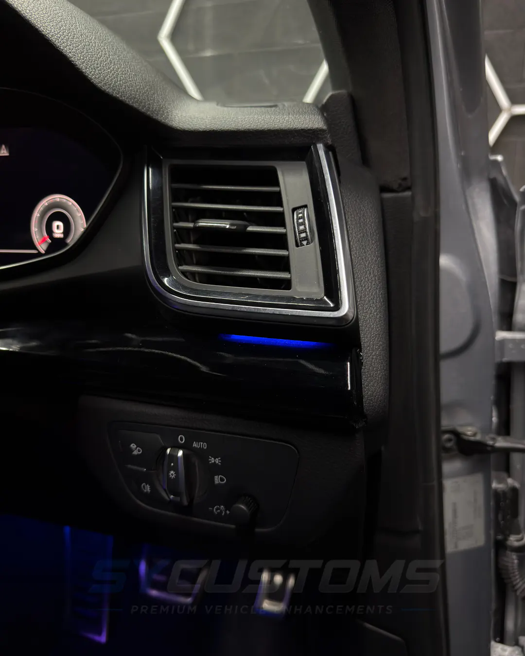 Audi Q5 OEM Ambient Lighting, Starlights installation