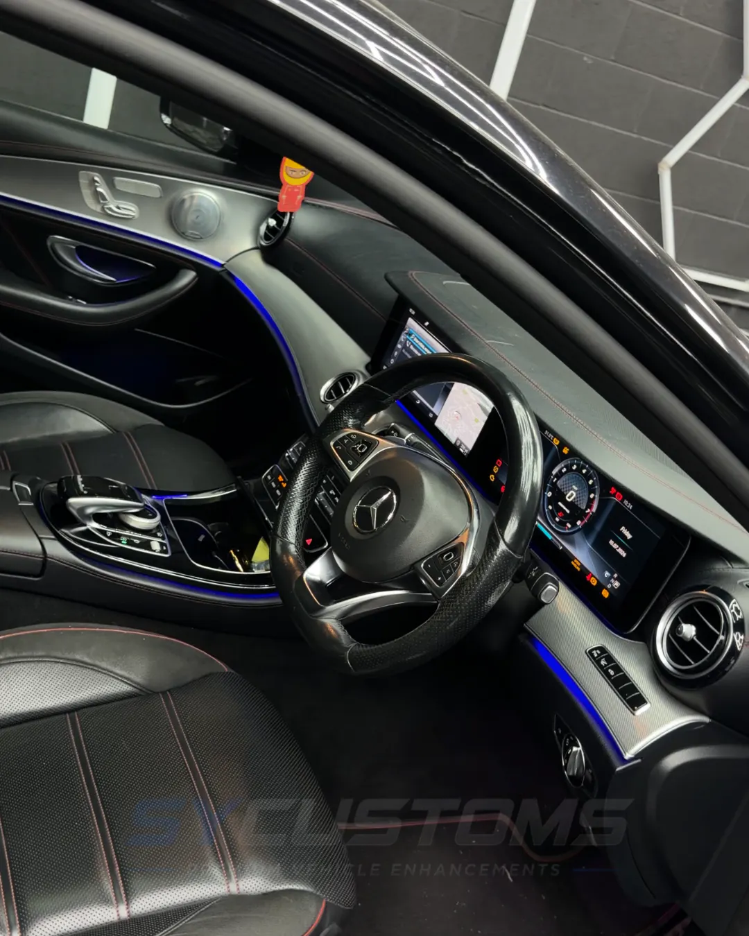 Mercedes E-Class E43 before oem ambient lighting, car accessories installation