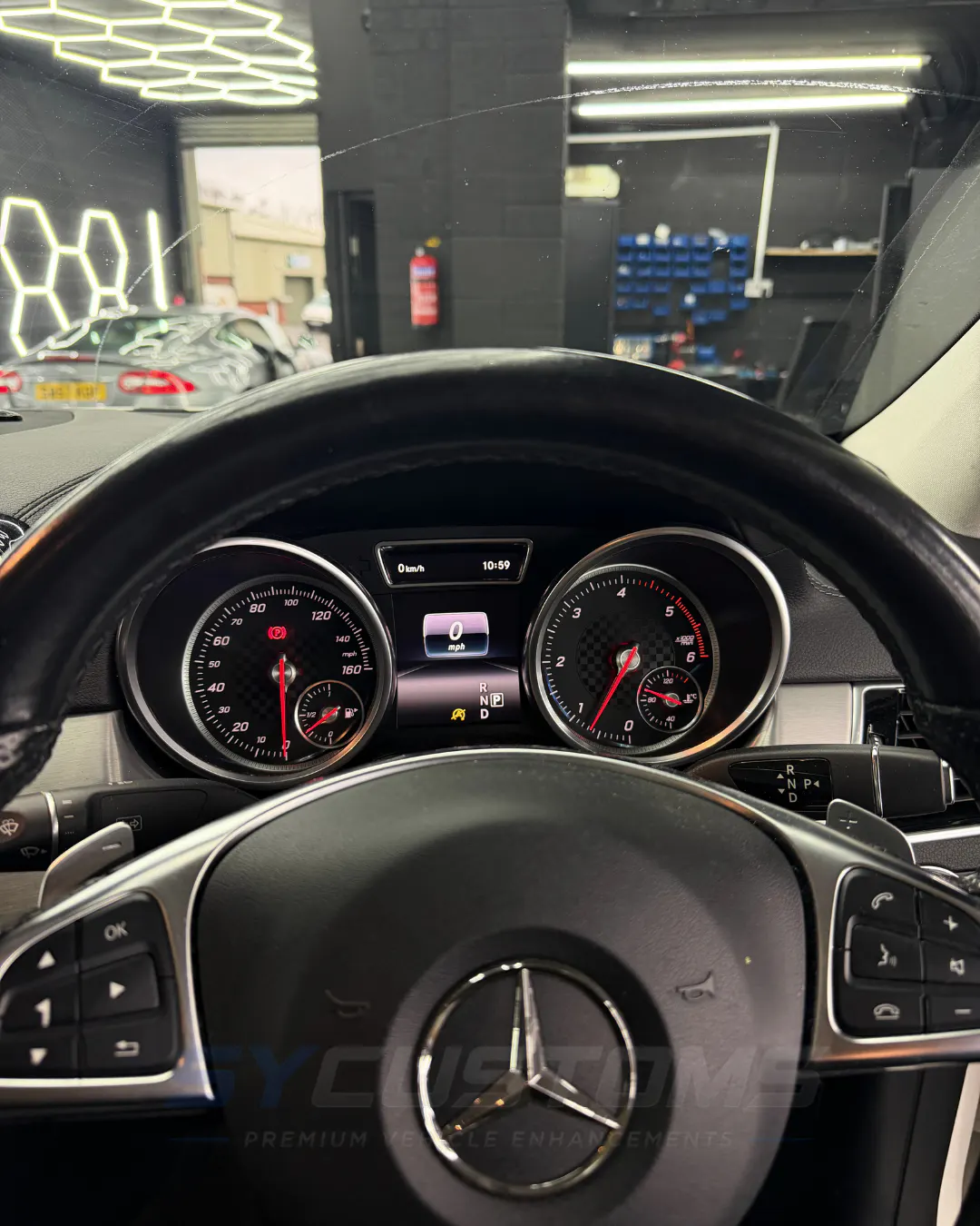 Mercedes GLE before oem ambient lighting, screen upgrade, digital cluster upgrade installation