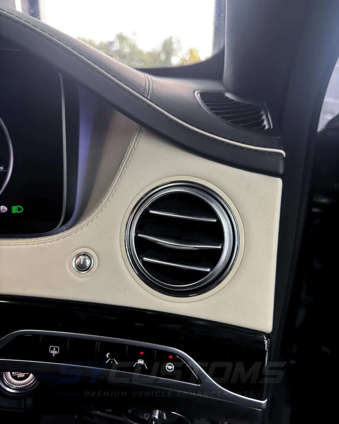 Mercedes S-Class before oem ambient lighting installation